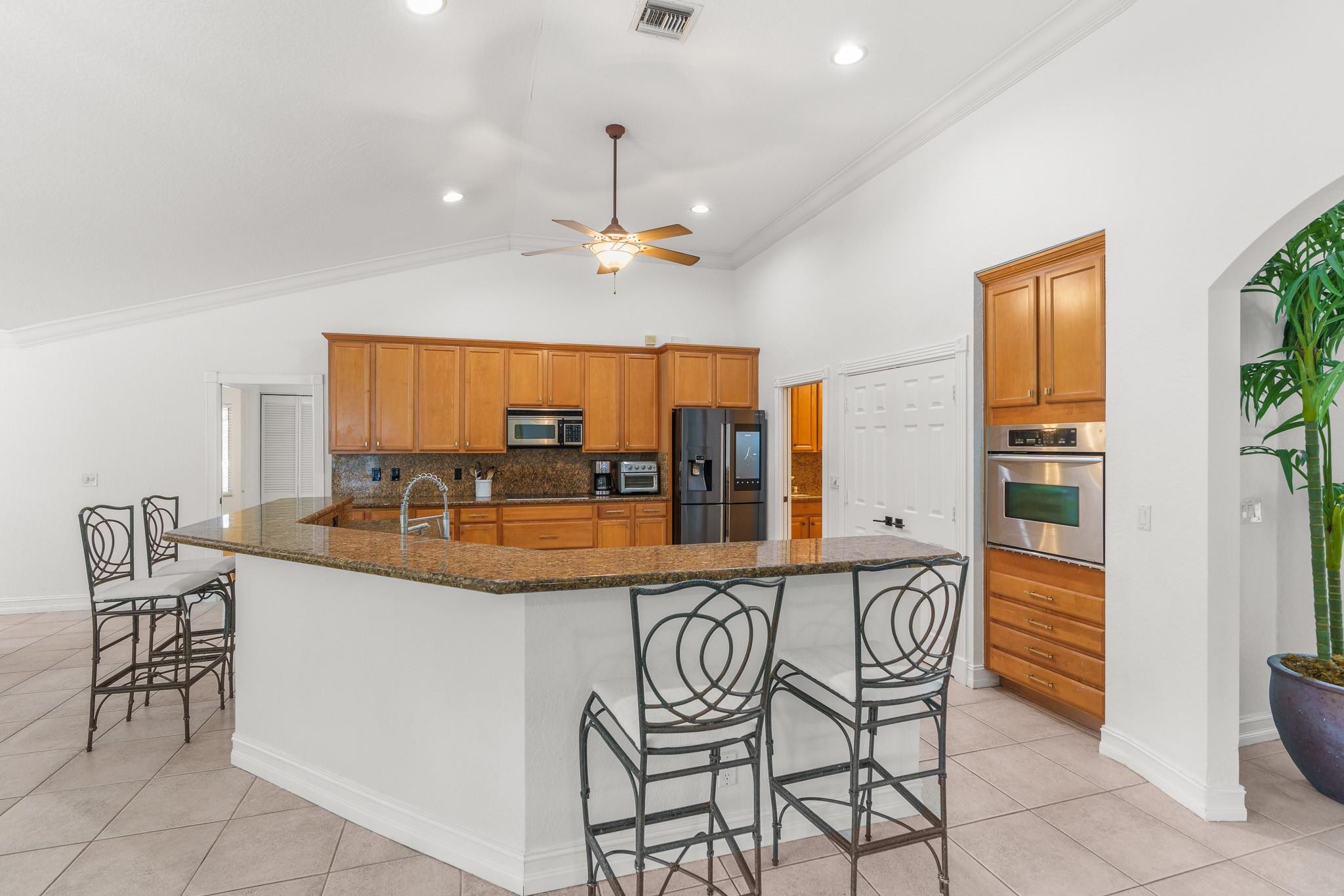 12590 SW 34th Pl