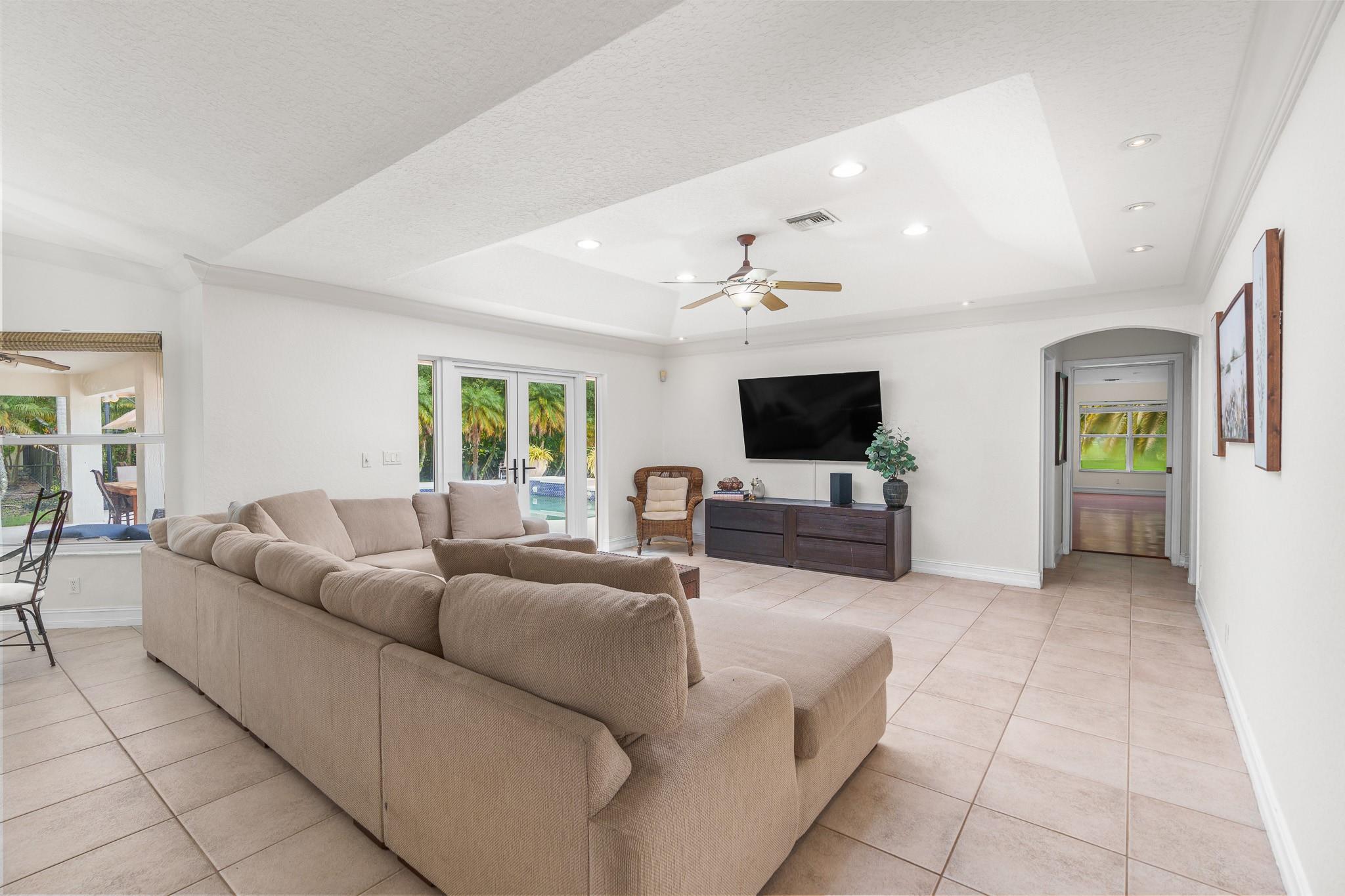 12590 SW 34th Pl