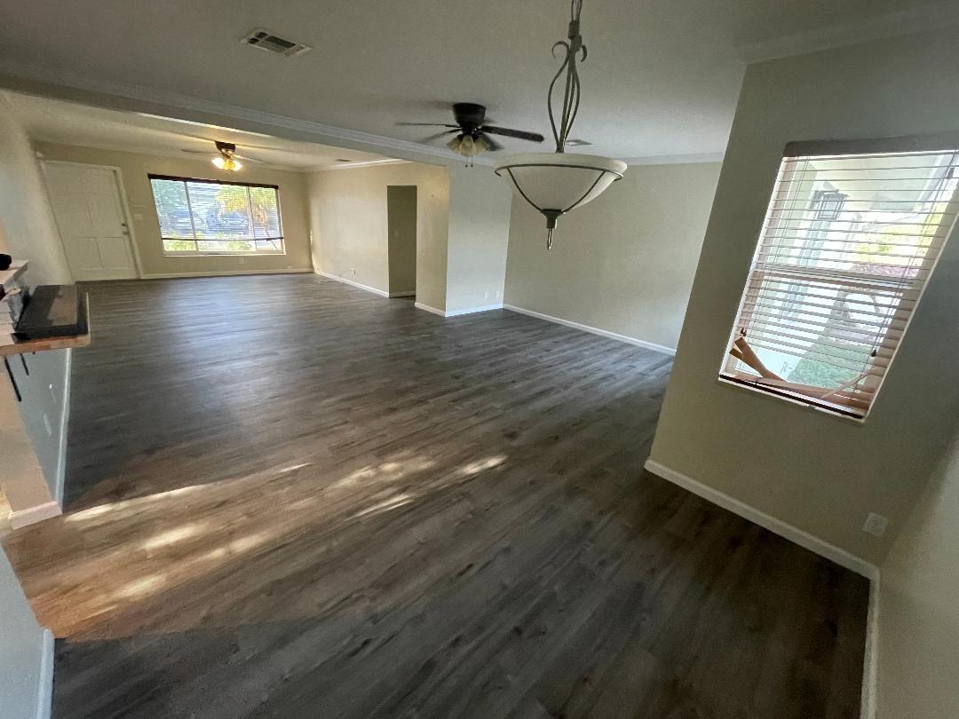 1710 NE 8 ST 1