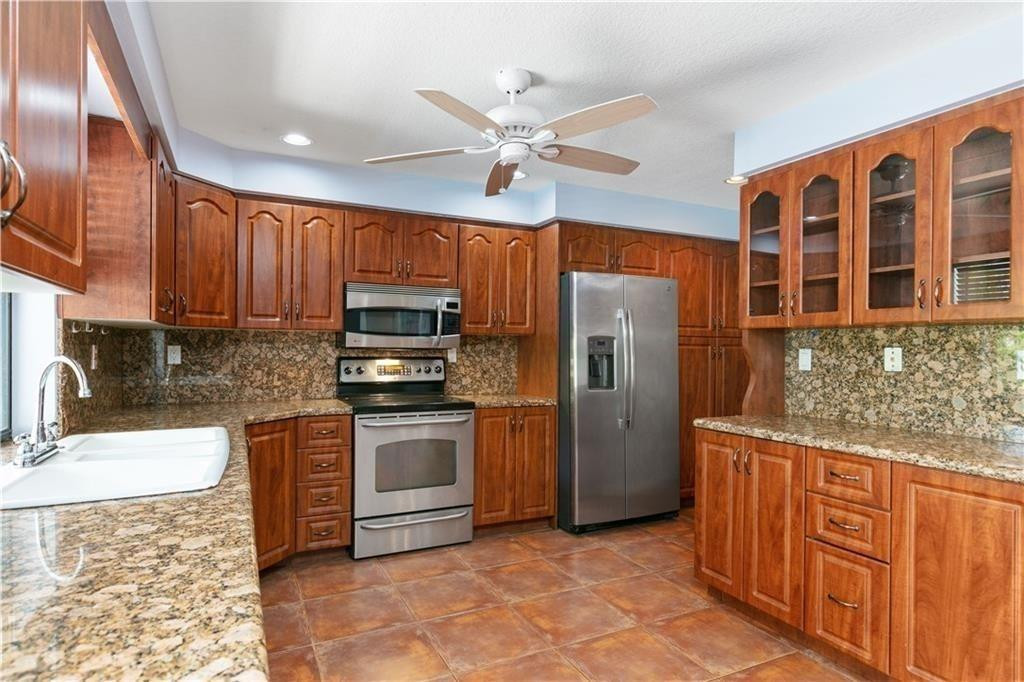 406 NW 101st Ter