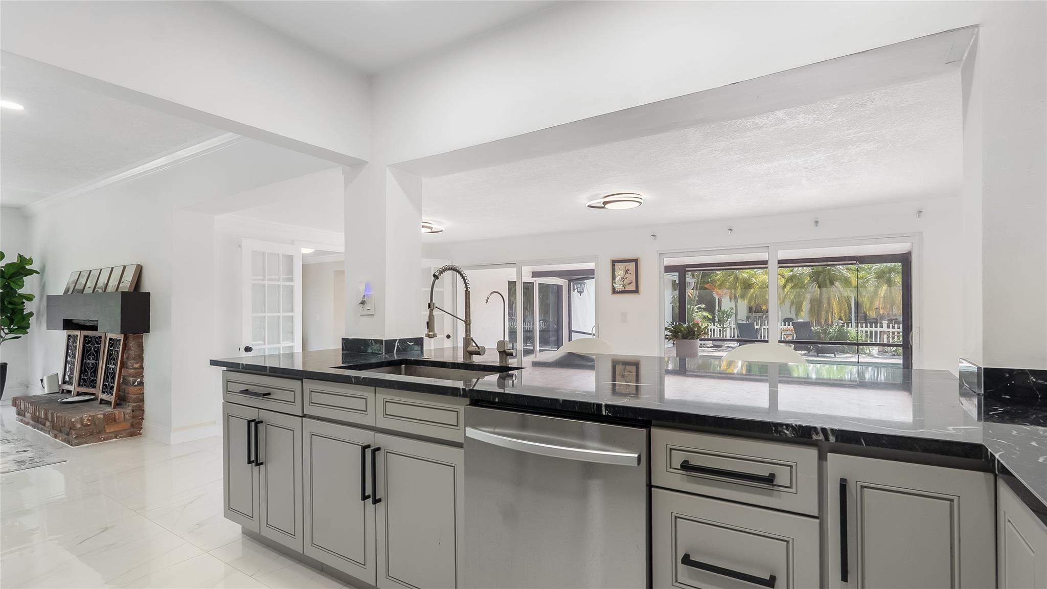 7601 NW 82nd Terrace