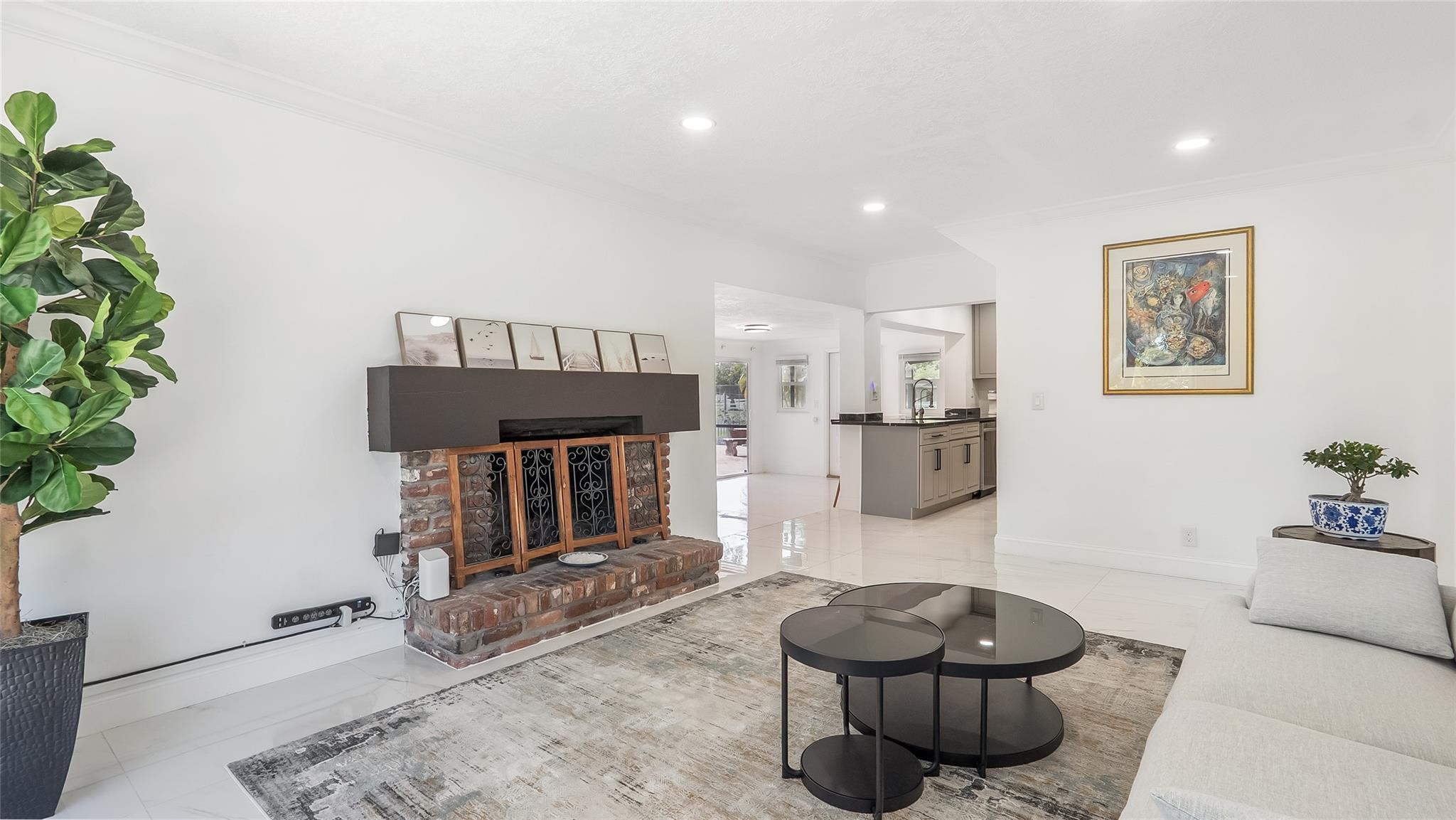 7601 NW 82nd Terrace