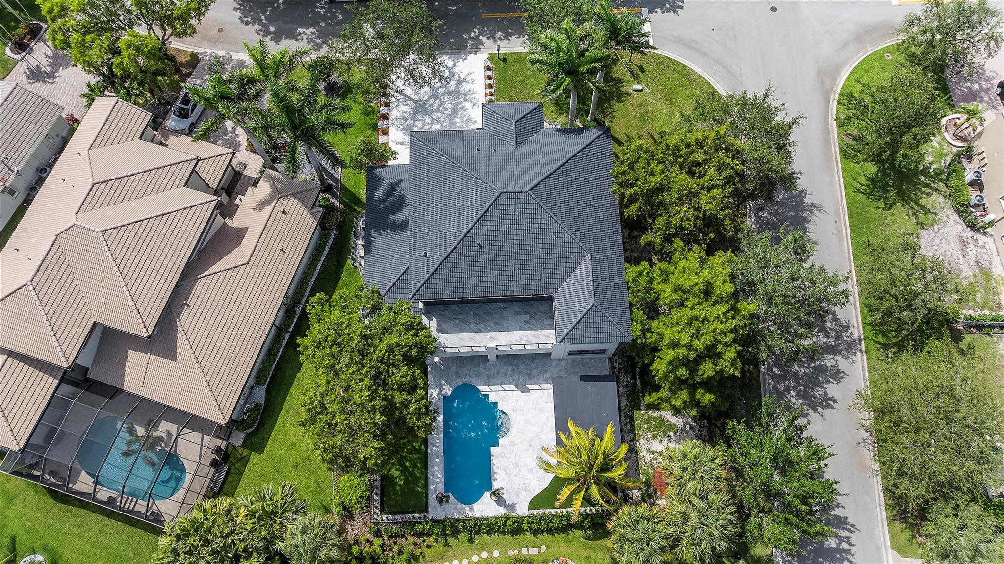 7582 NW 127th Manor