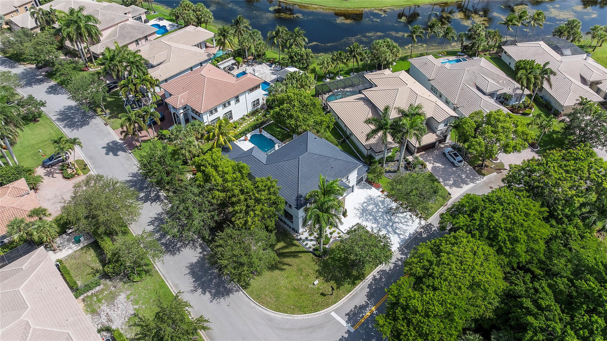 7582 NW 127th Manor