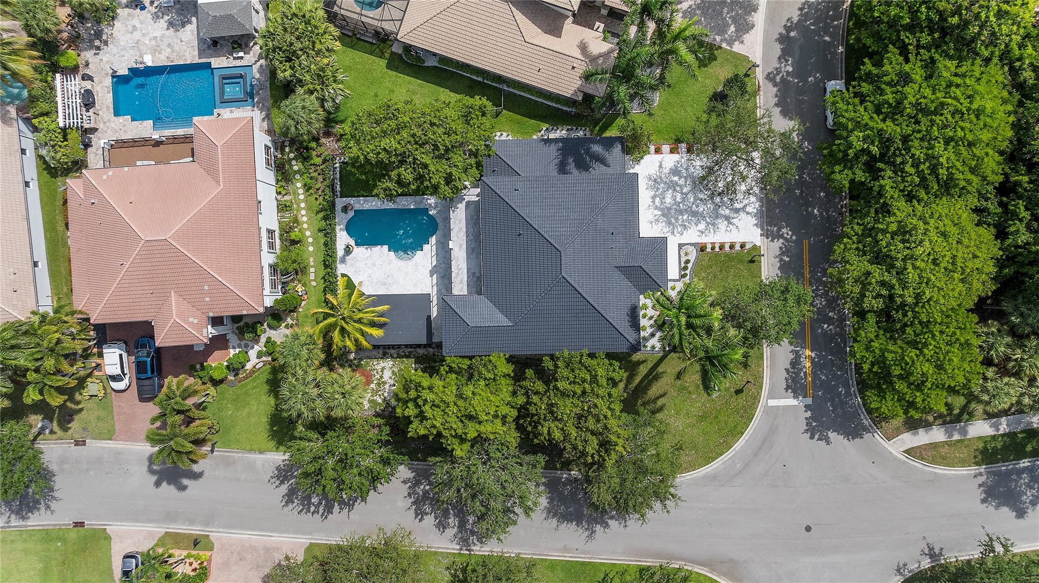 7582 NW 127th Manor
