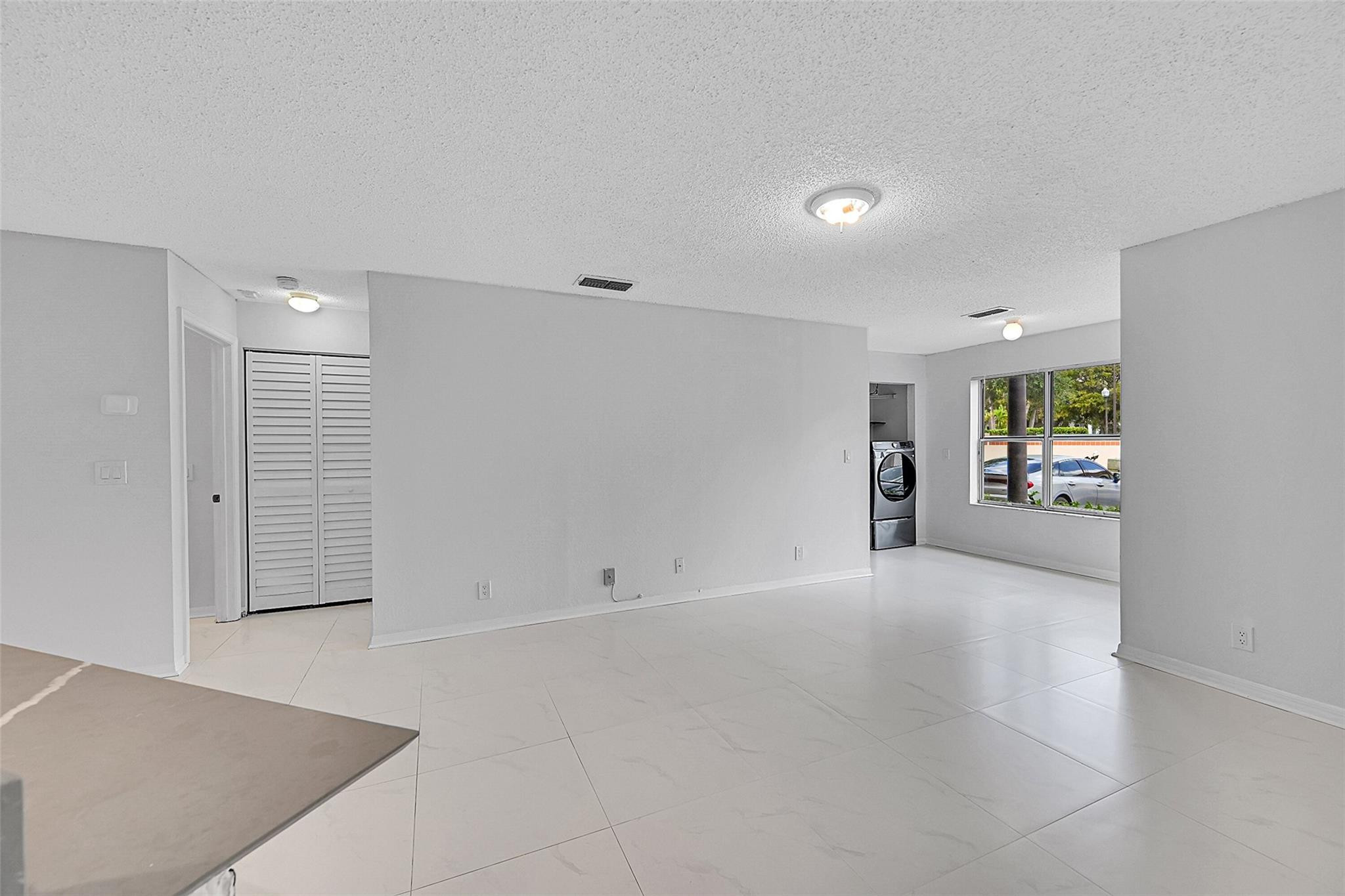 3350 N Pinewalk Dr N 1416