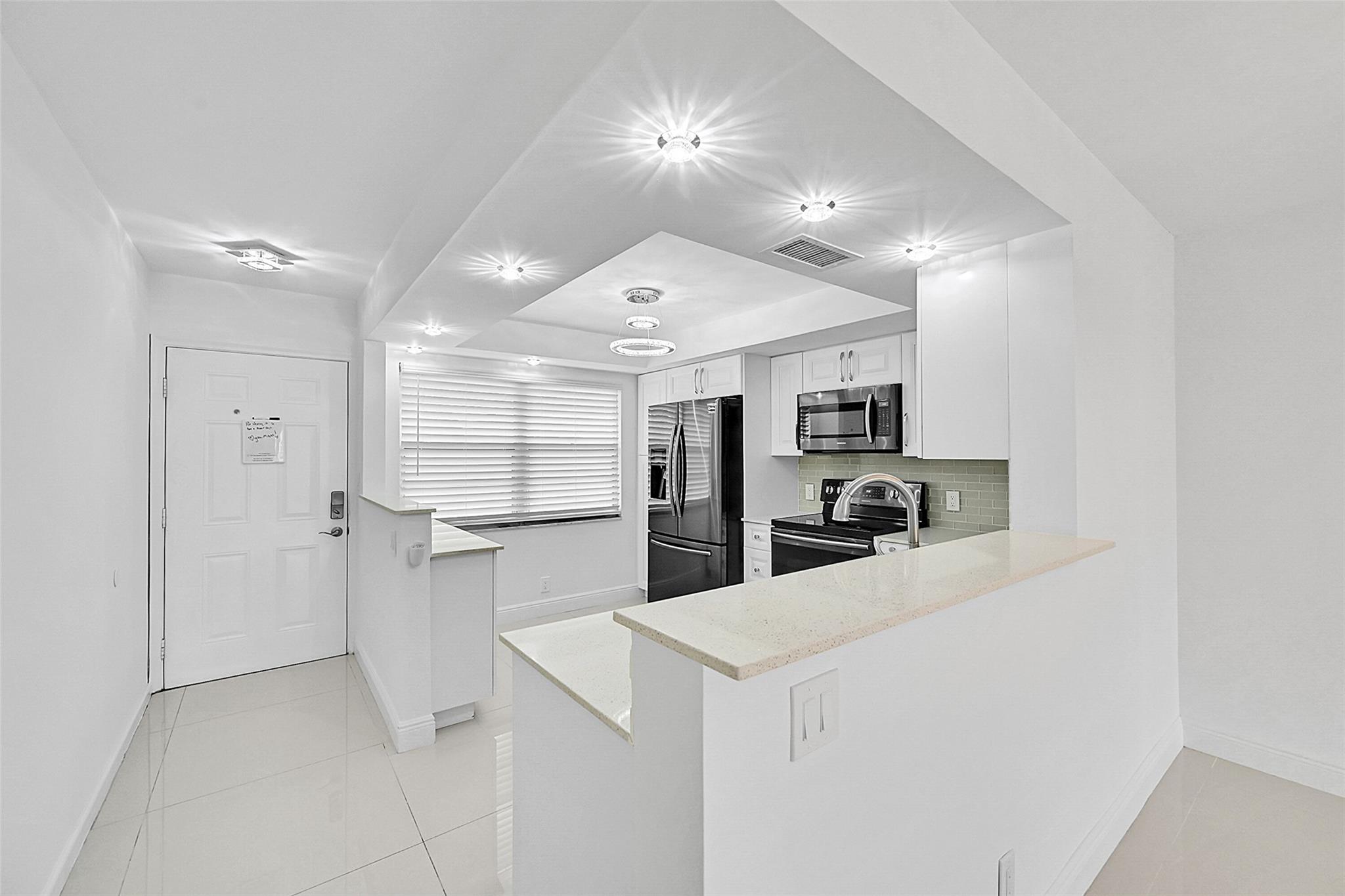 3005 Portofino Isle L3