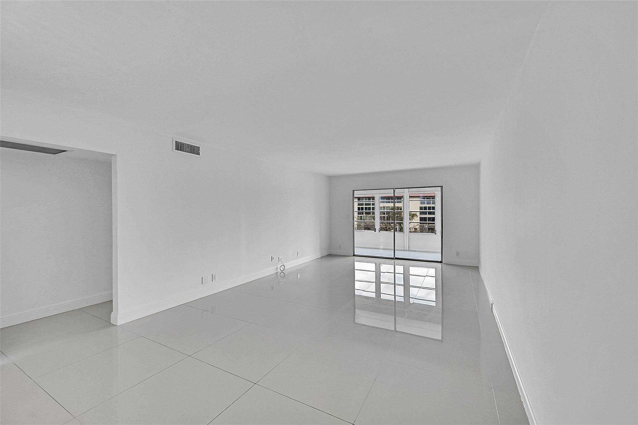 3005 Portofino Isle L3