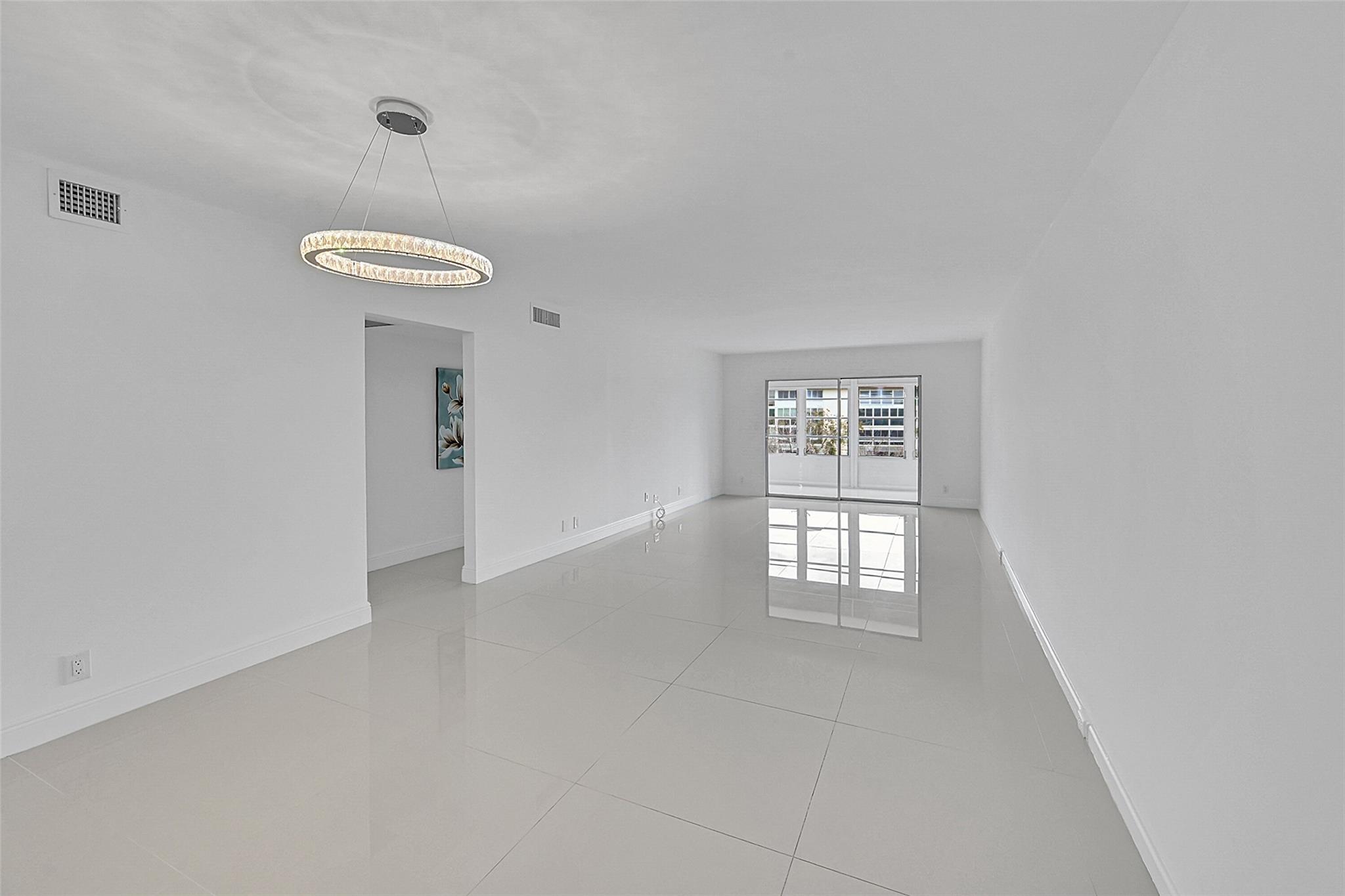 3005 Portofino Isle L3