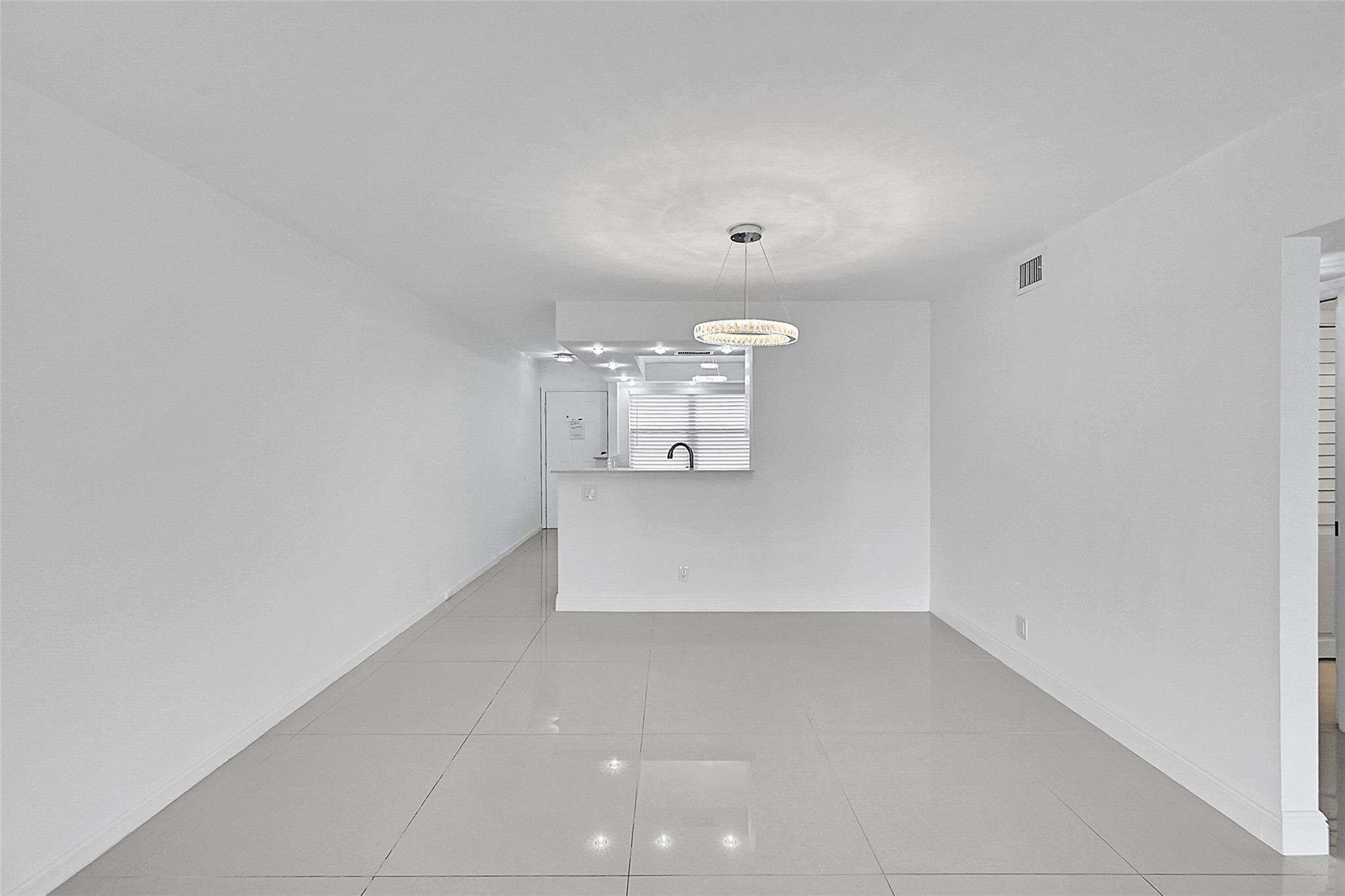 3005 Portofino Isle L3