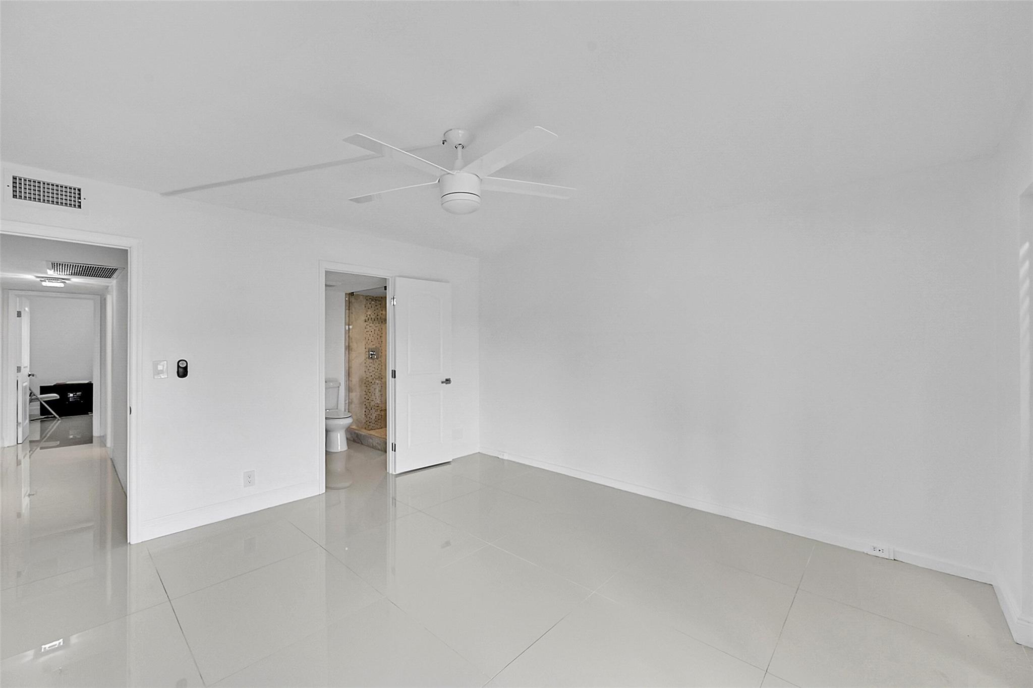 3005 Portofino Isle L3