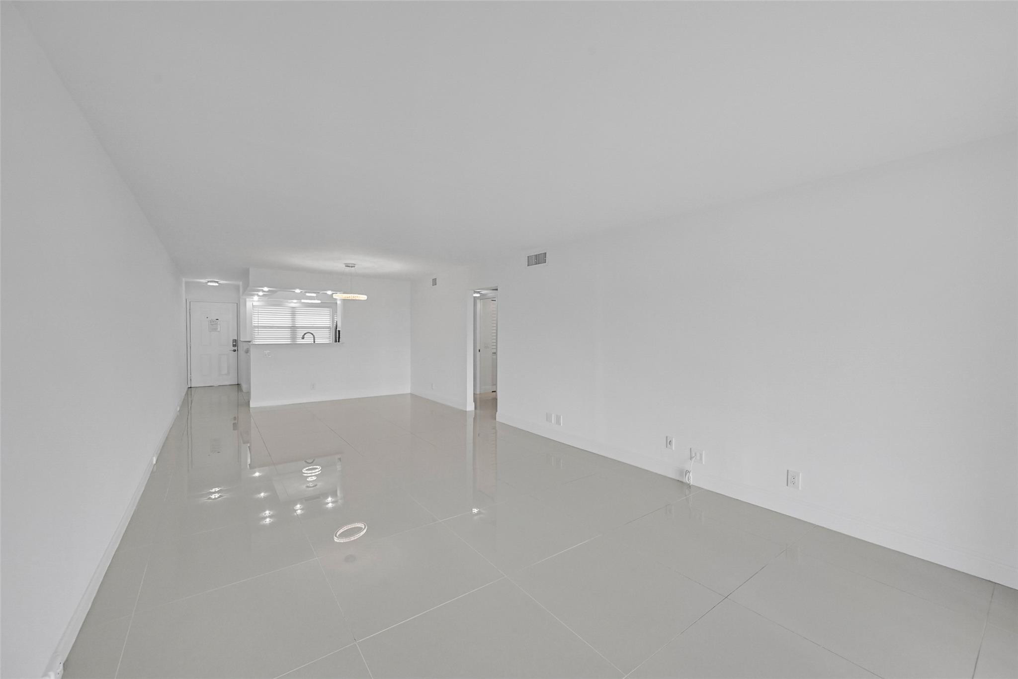 3005 Portofino Isle L3