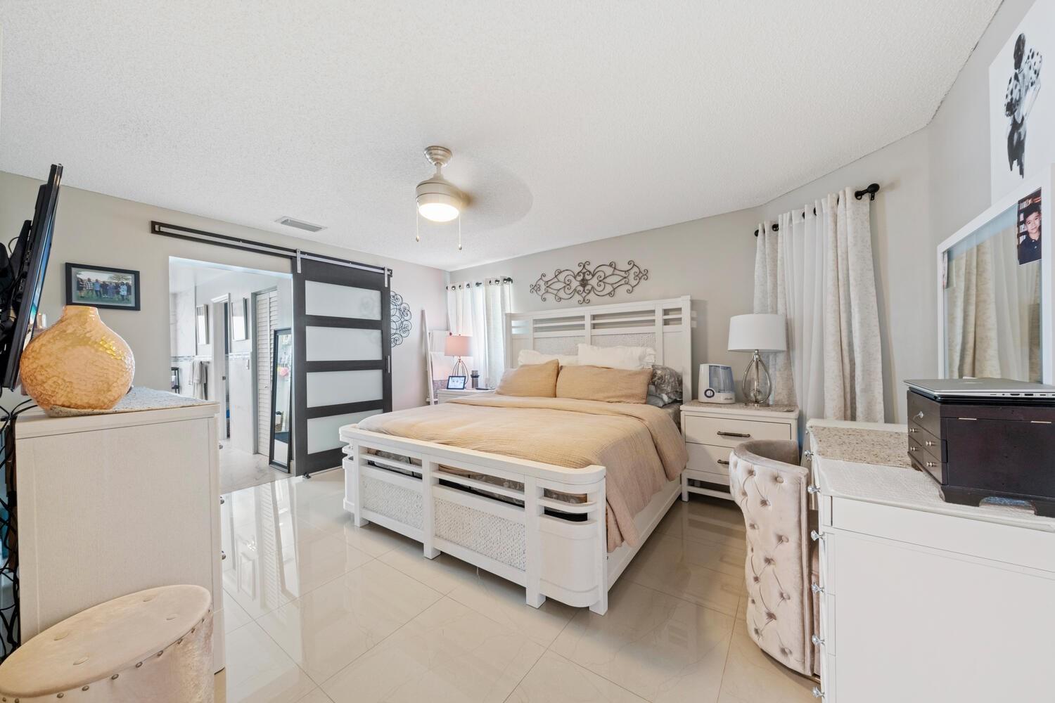 7532 S Pinewalk Dr 7532