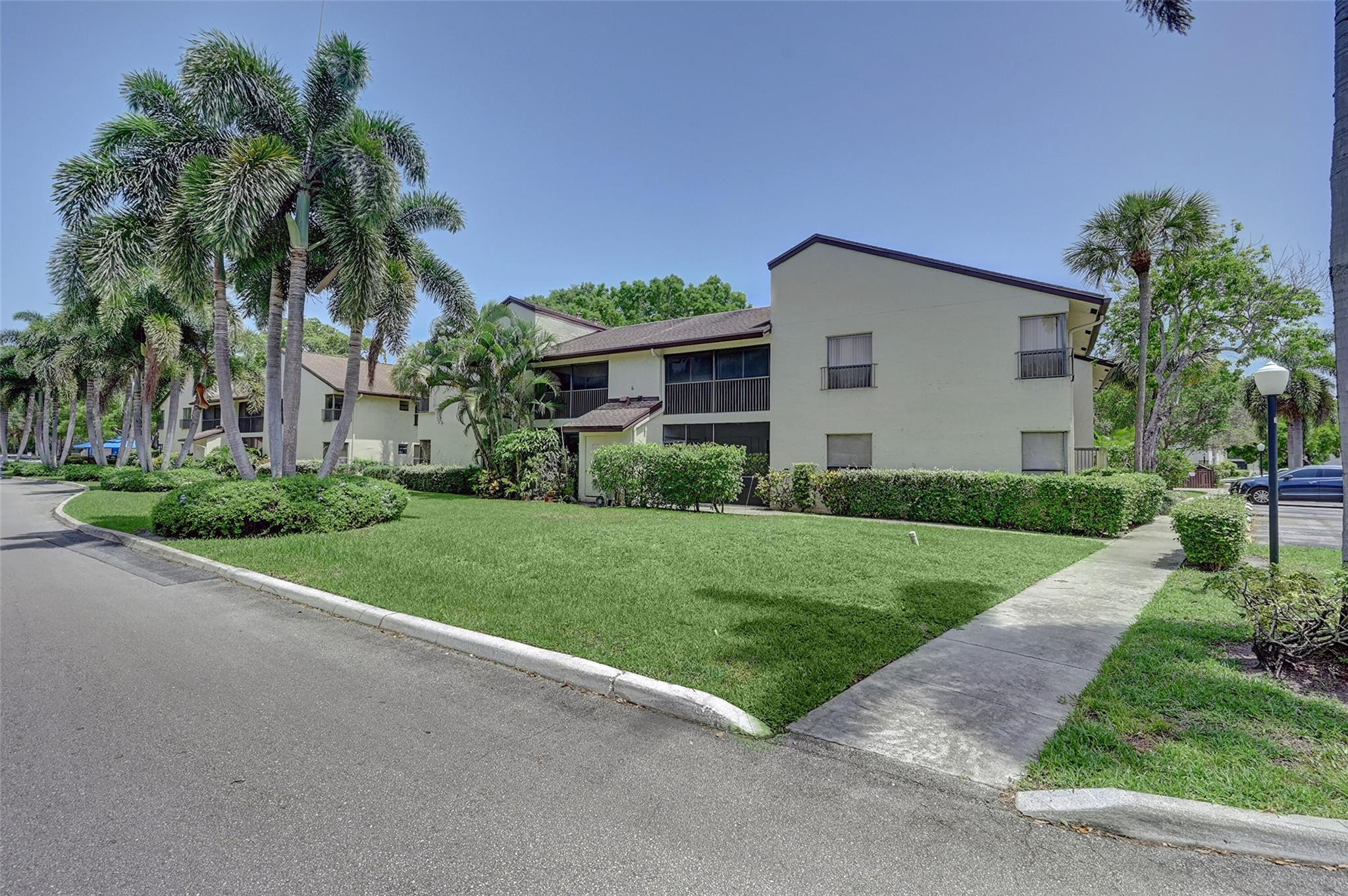 3331 Cocoplum Cir 3308