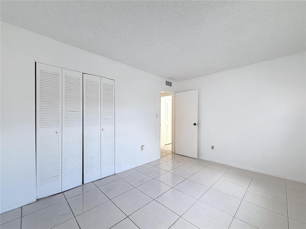 4304 NW 9th Ave 2-3C