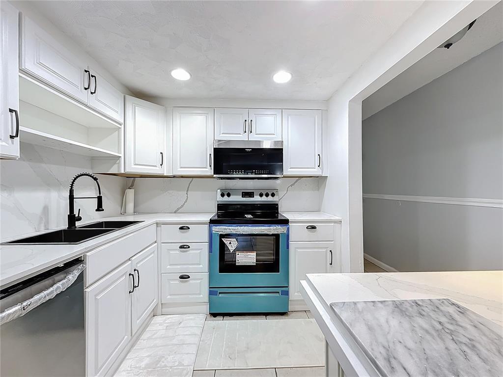 4304 NW 9th Ave 2-3C