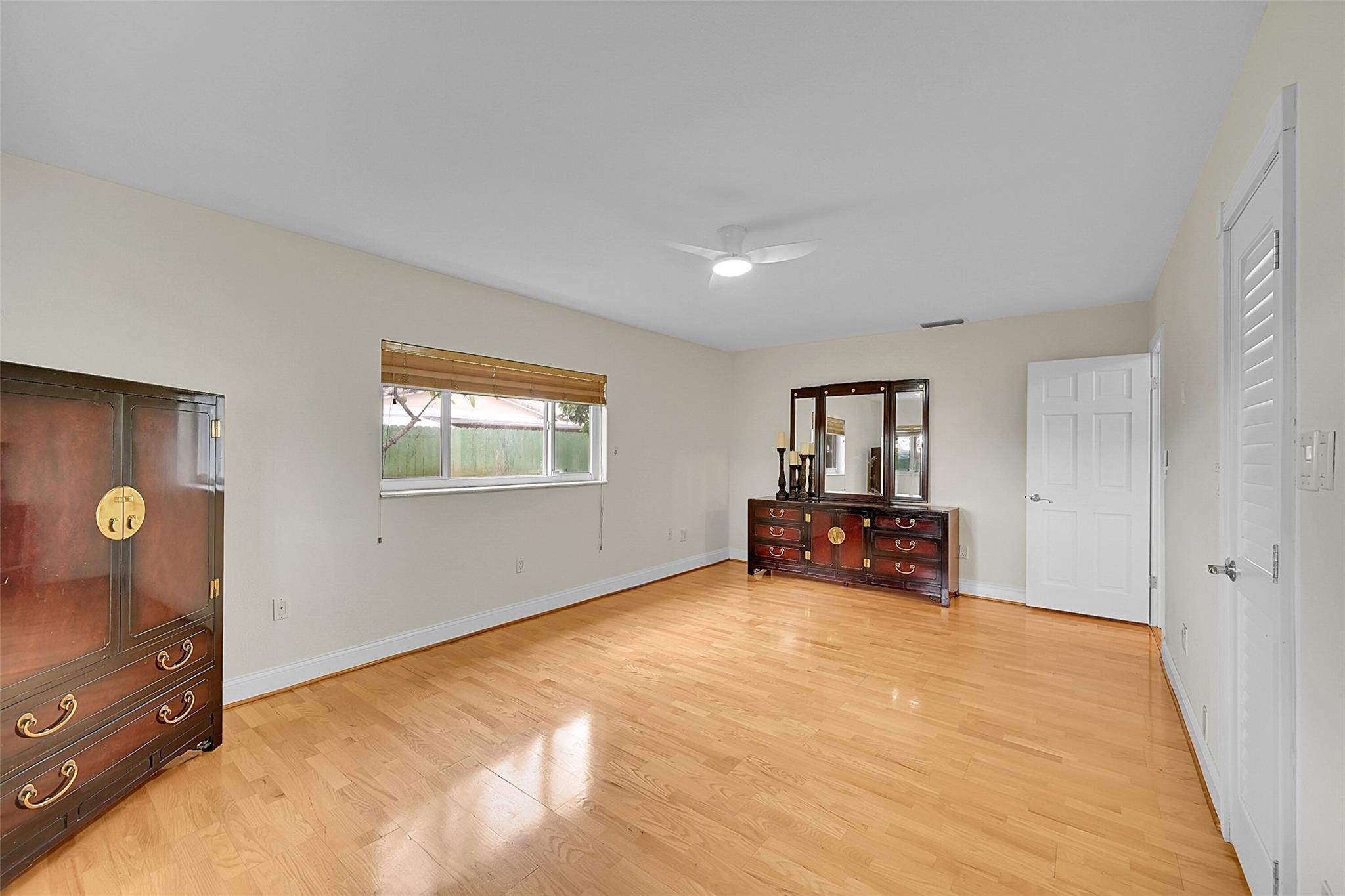 2633 SW 127th Ave