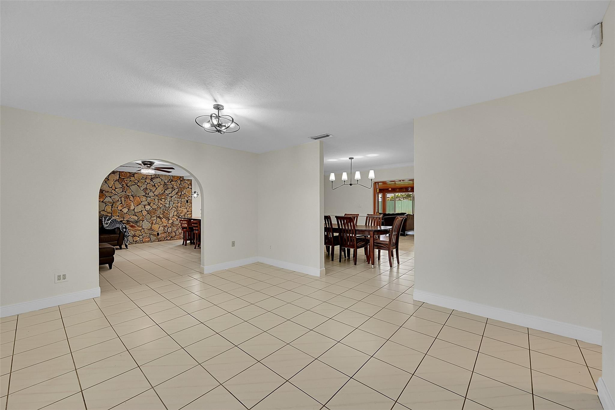 2633 SW 127th Ave