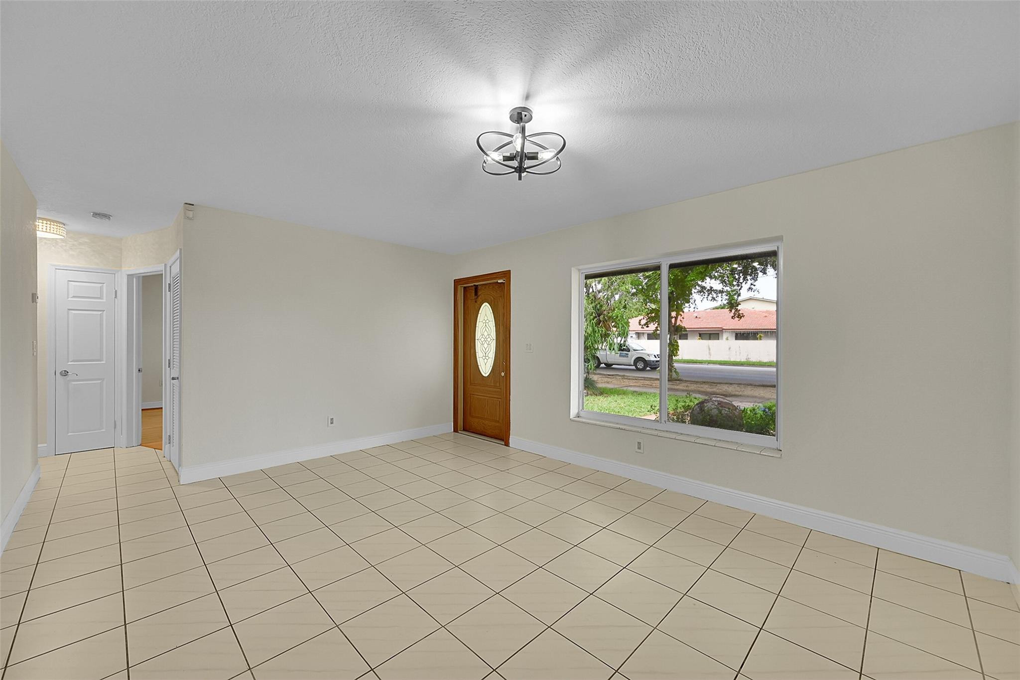 2633 SW 127th Ave