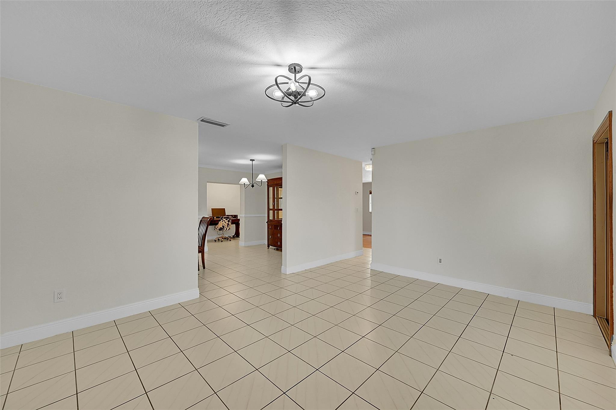 2633 SW 127th Ave