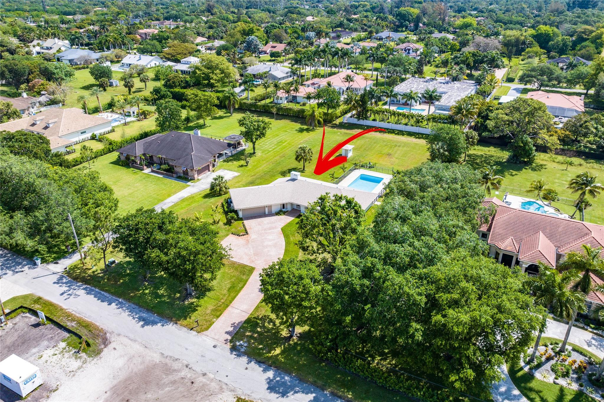 6148 NW 74th Ter