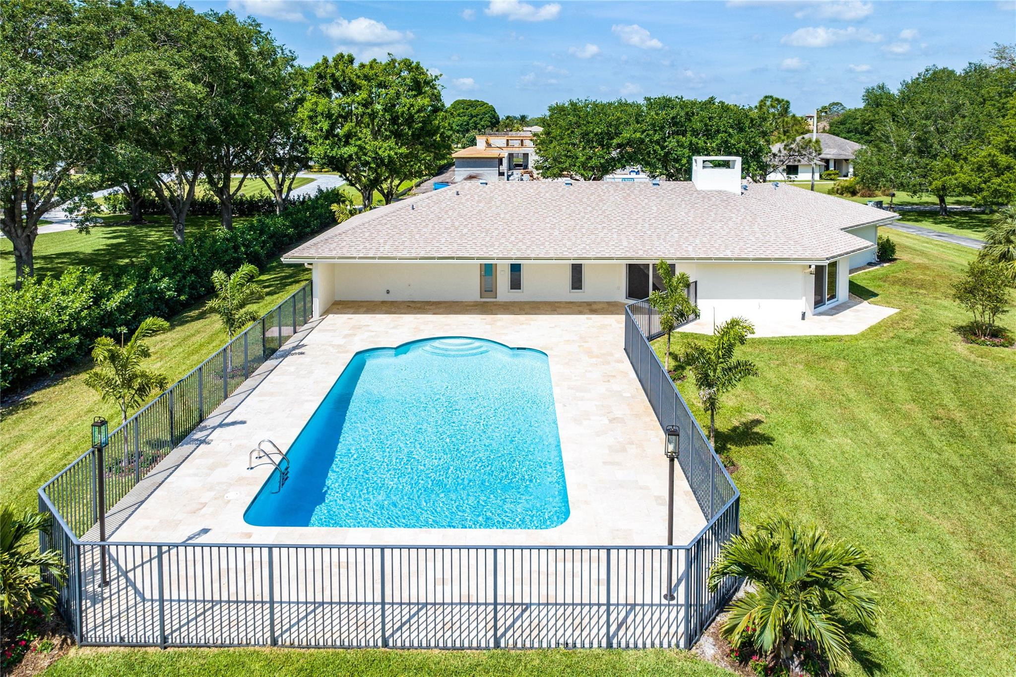 6148 NW 74th Ter