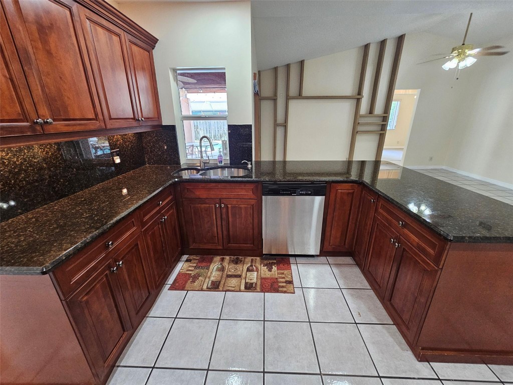 11327 Little Bear Dr