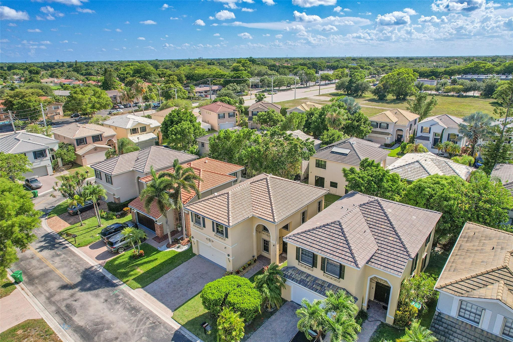 3432 NW 112th Ter