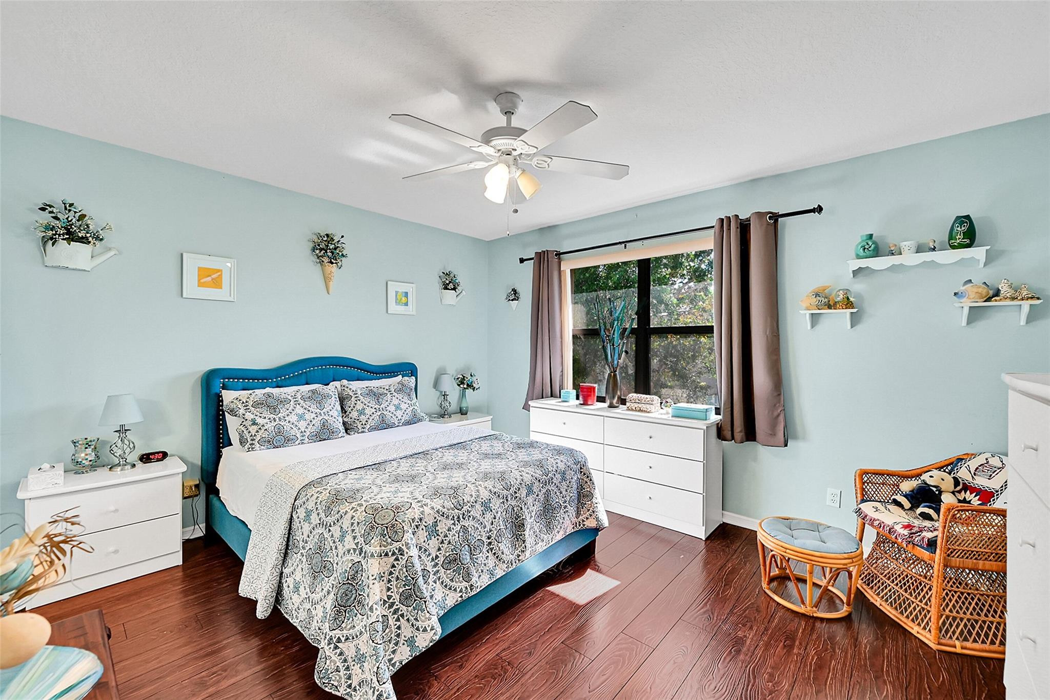 3432 NW 112th Ter