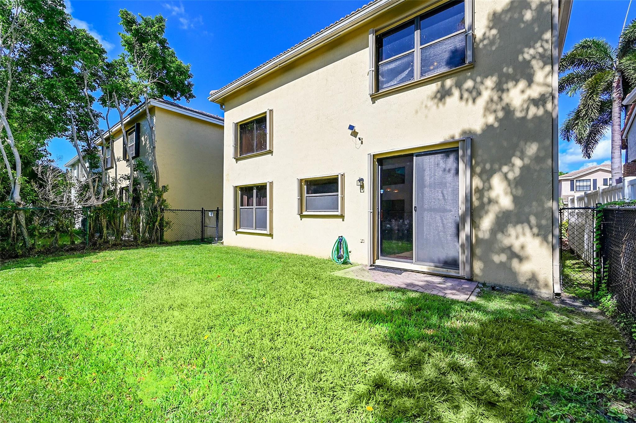 3432 NW 112th Ter