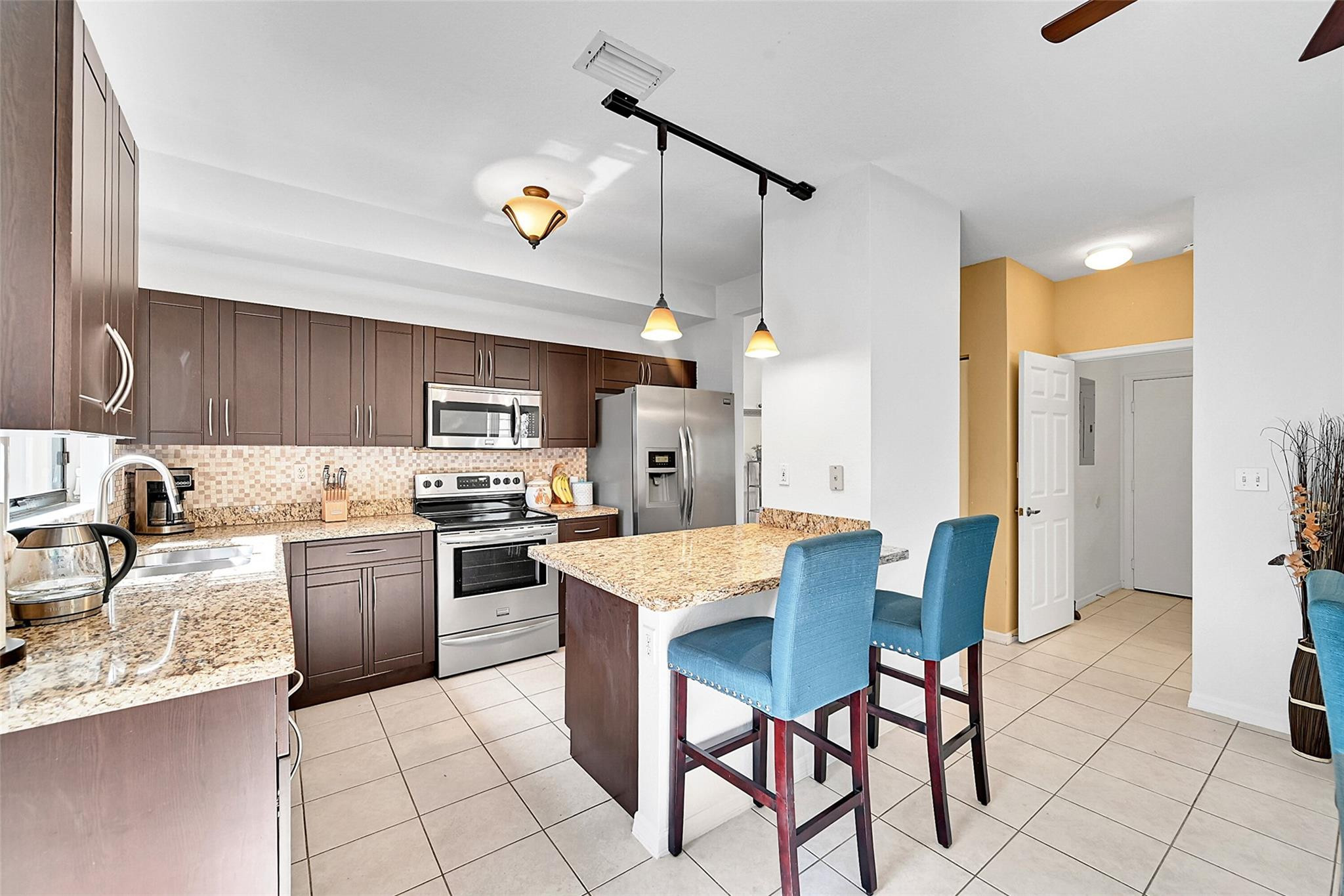 3432 NW 112th Ter