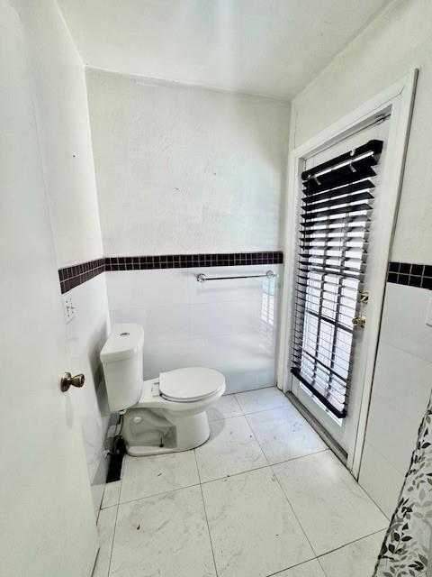 9531 NW 8th Street