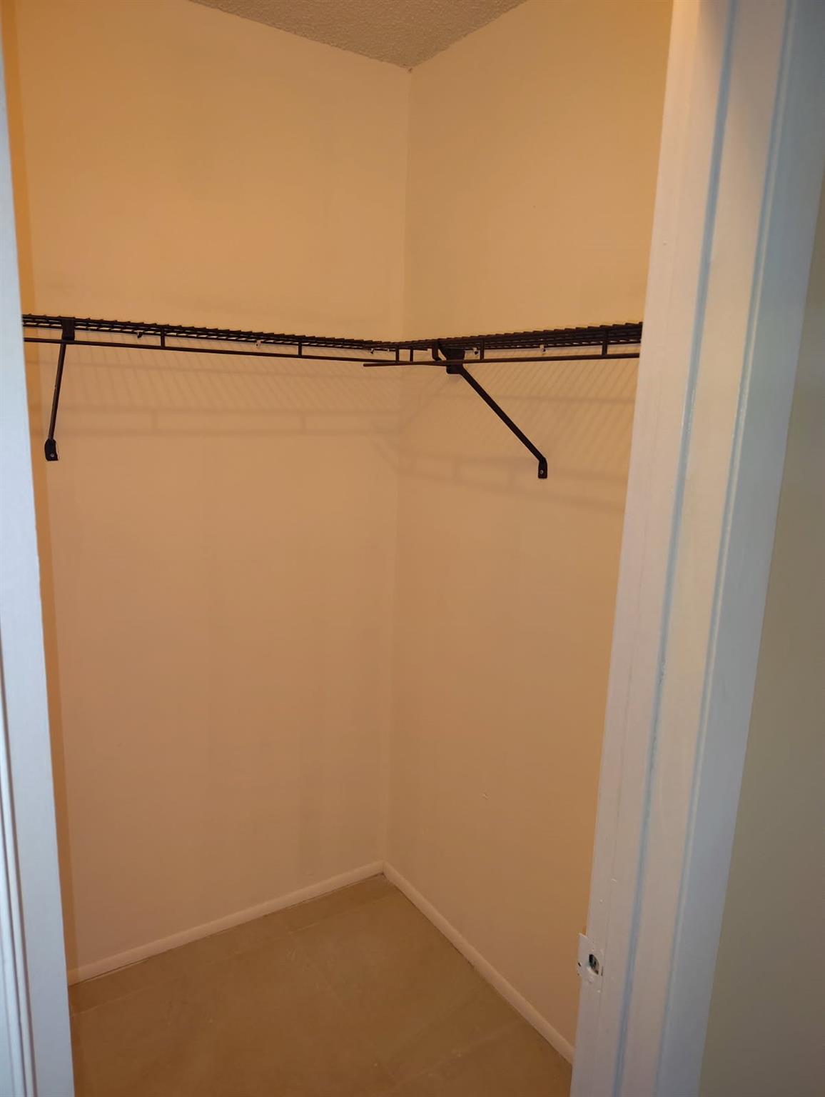 2701 Riverside Dr 217-B