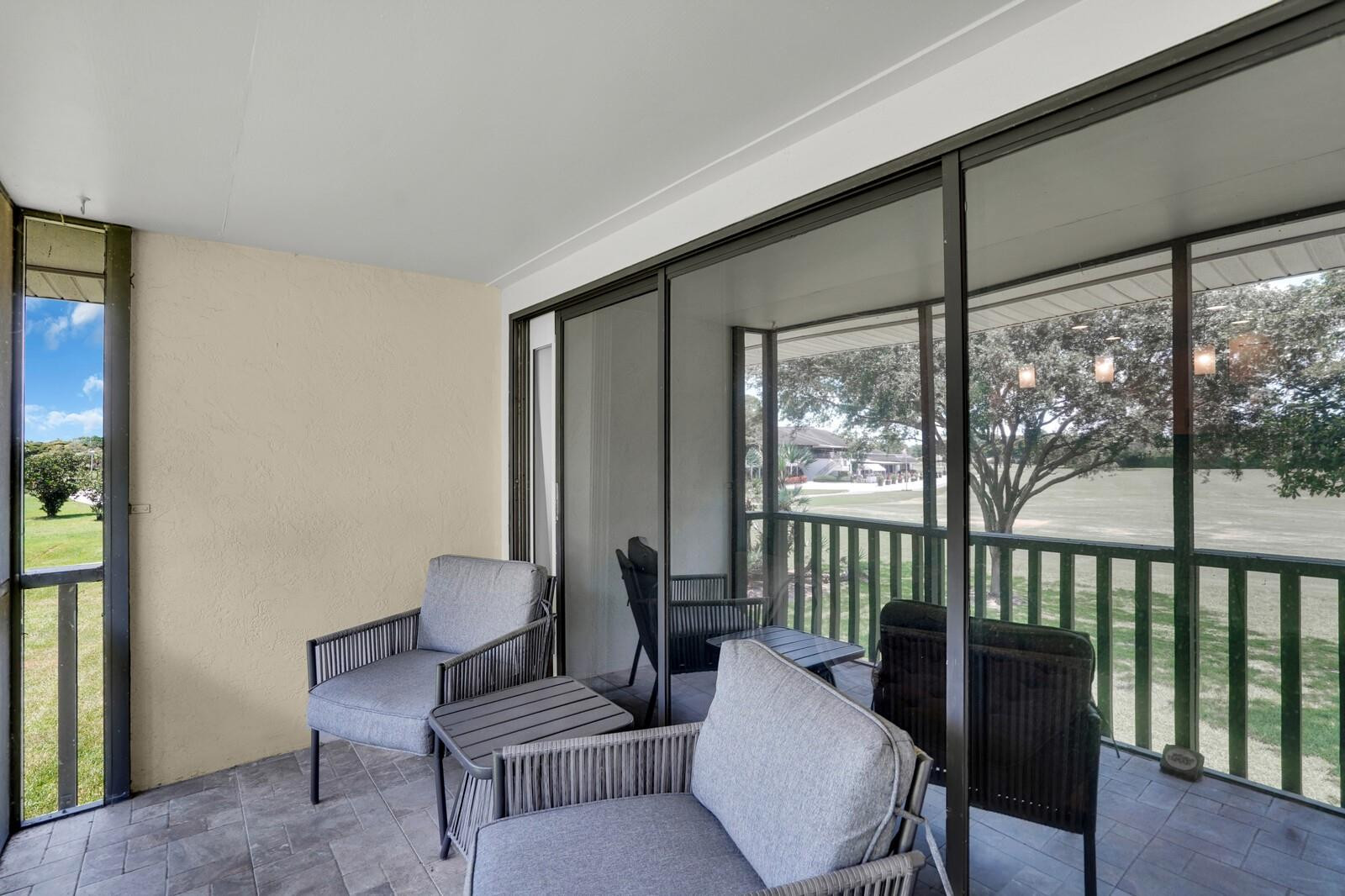 600 Greensward Ln 203