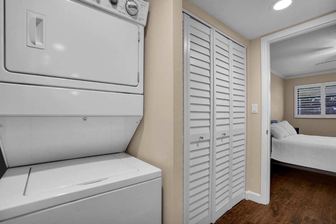 600 Greensward Ln 203