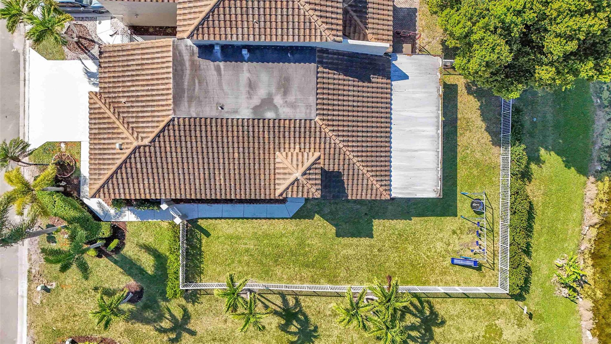 5640 NW 120th Ter 5640