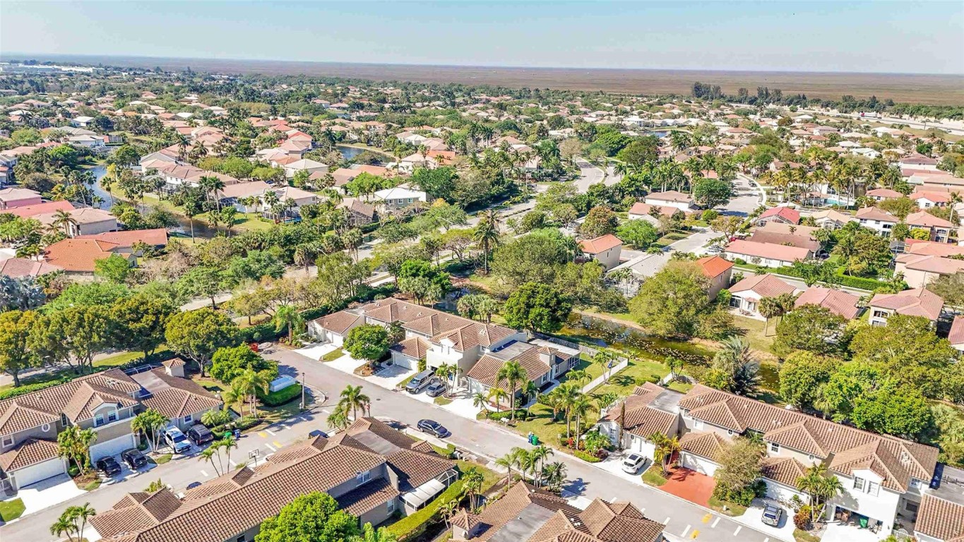 5640 NW 120th Ter 5640