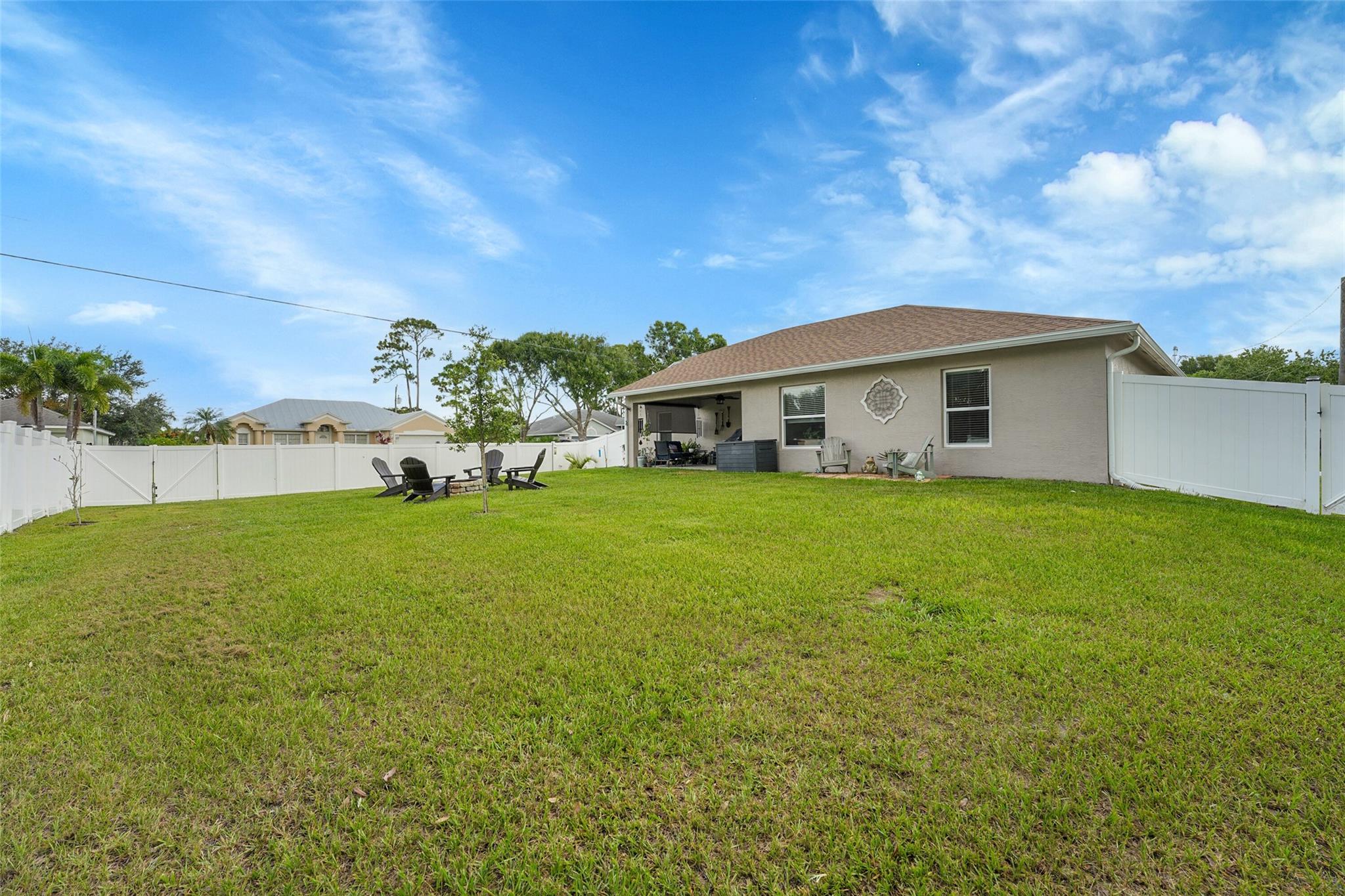 1896 SW Kimberly Ave