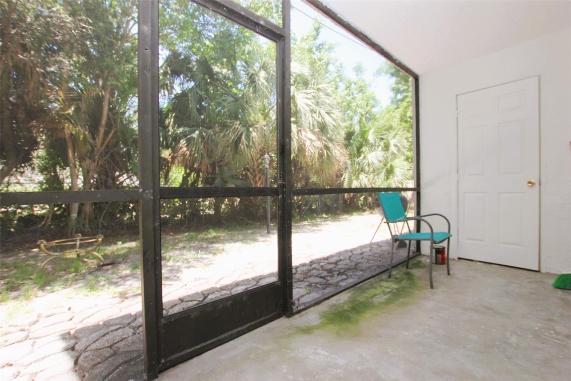 8795 NW 35th St 8795