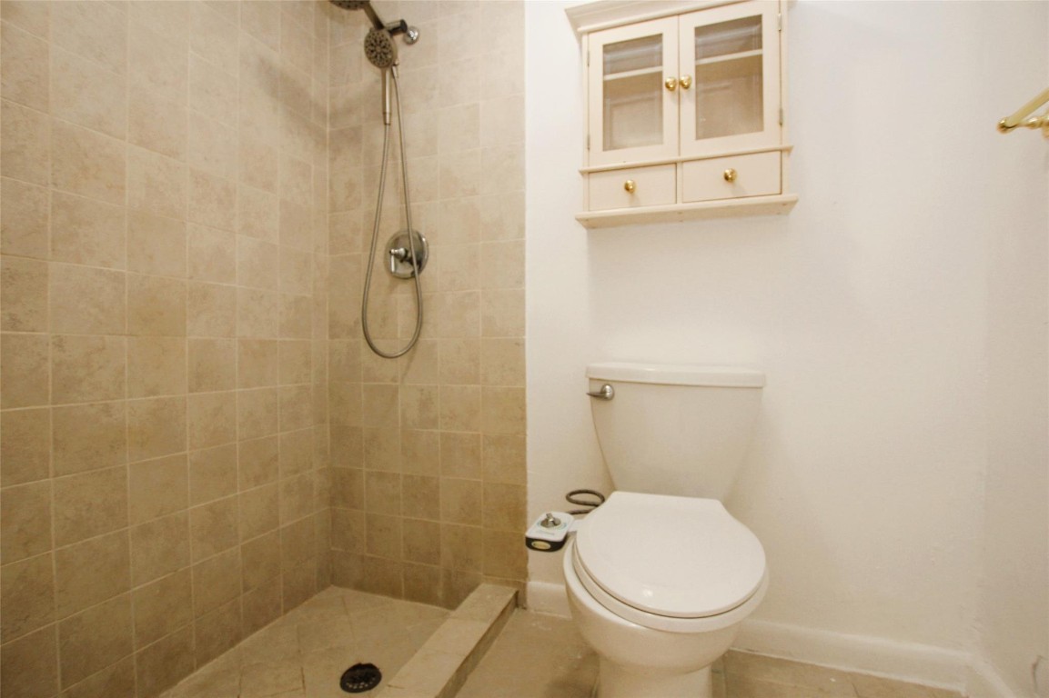 8795 NW 35th St 8795