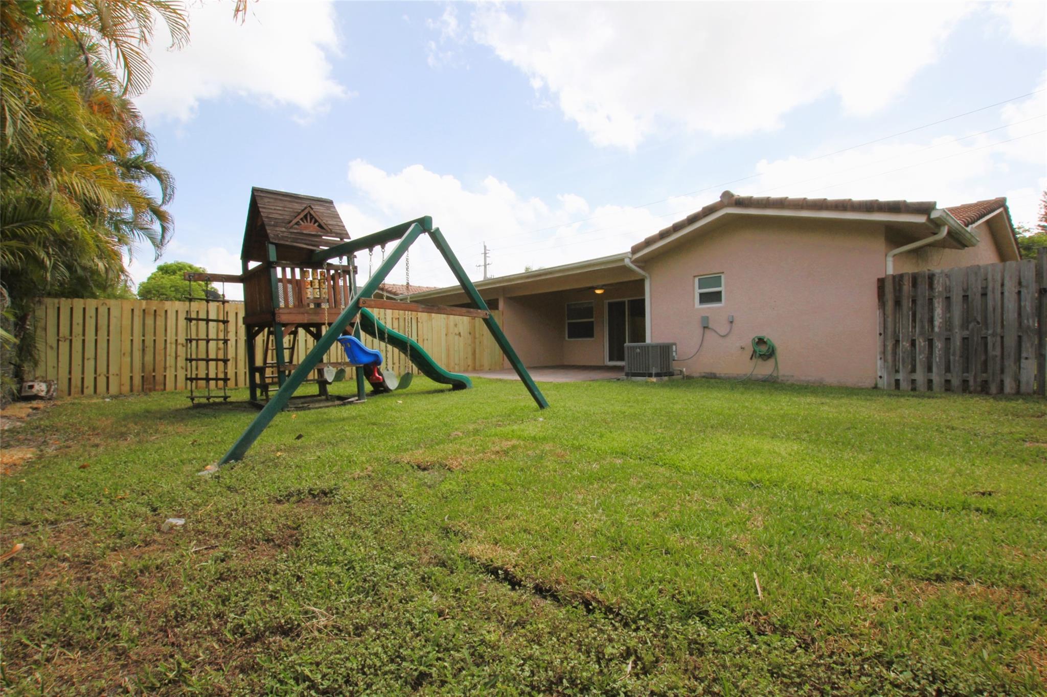 4261 NW 110TH AVE North