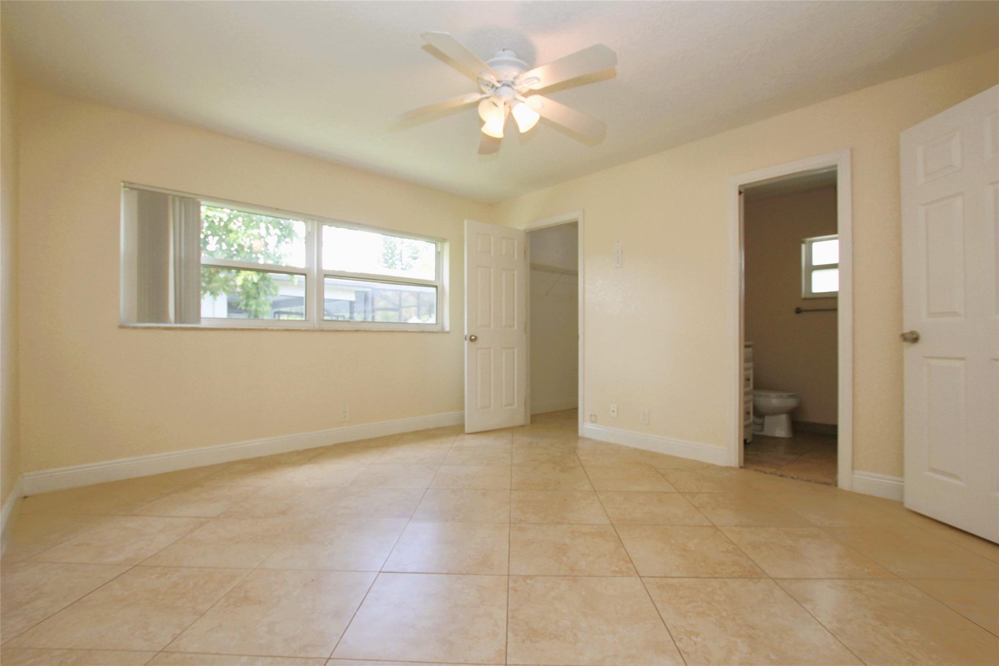 4261 NW 110TH AVE North