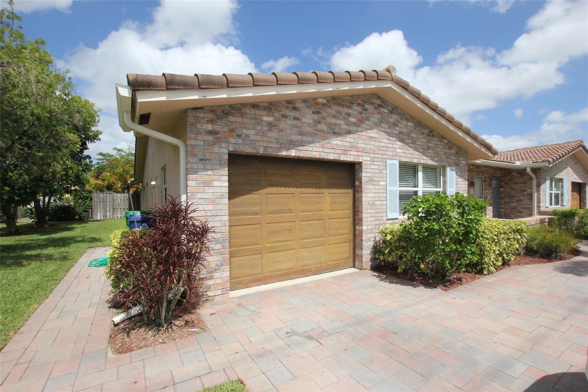 4261 NW 110TH AVE North