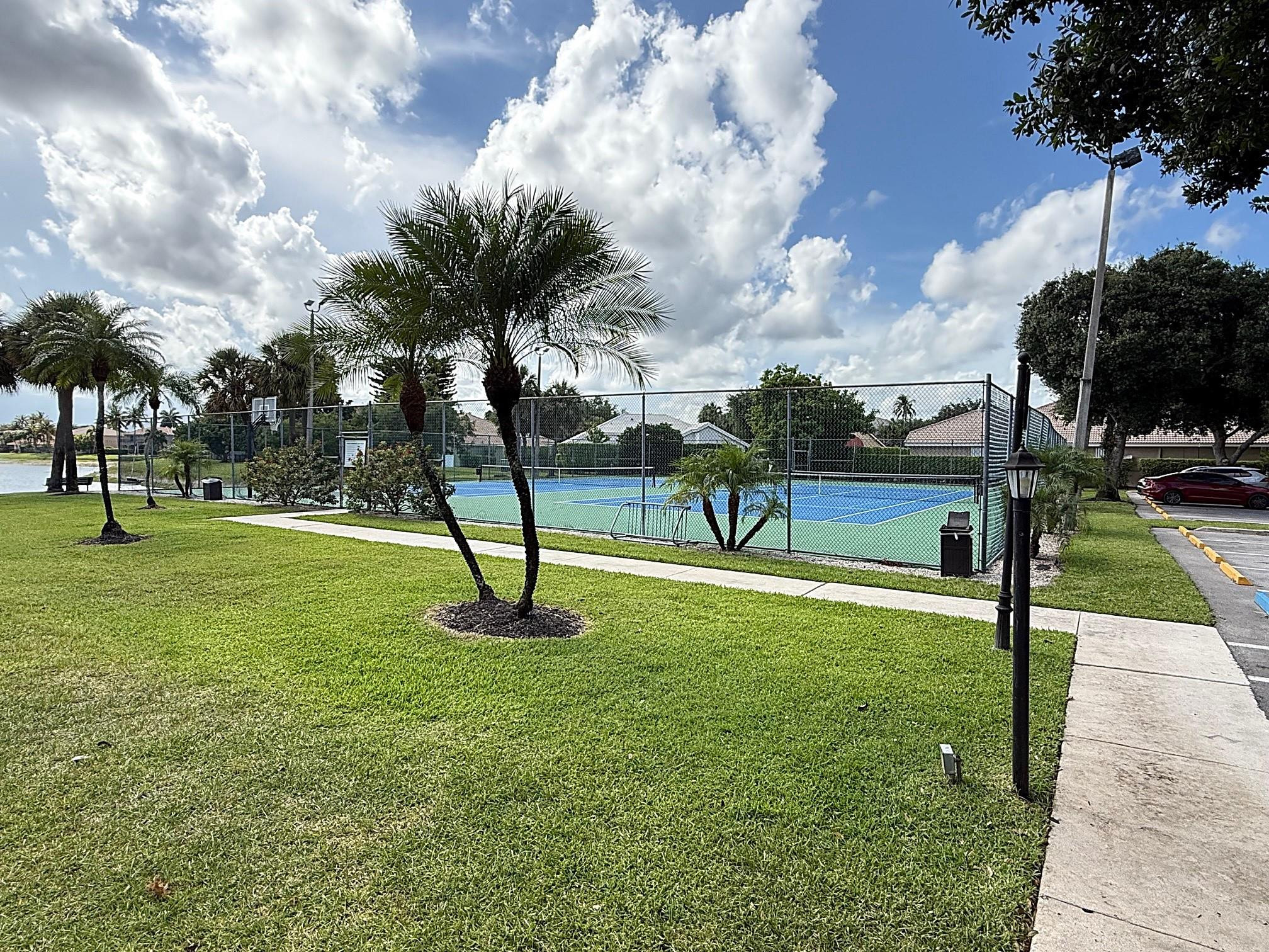 10307 Lexington Estates Blvd