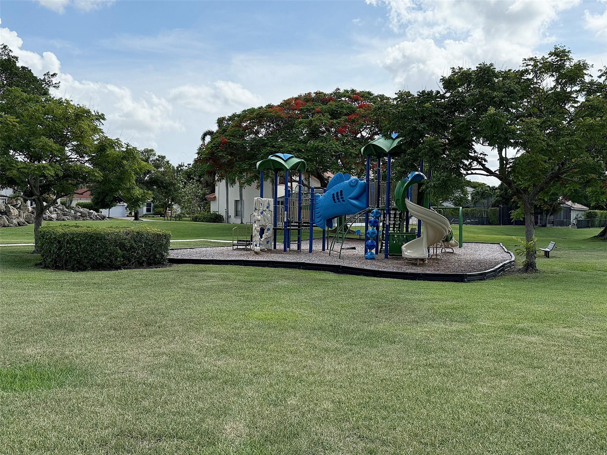 10307 Lexington Estates Blvd