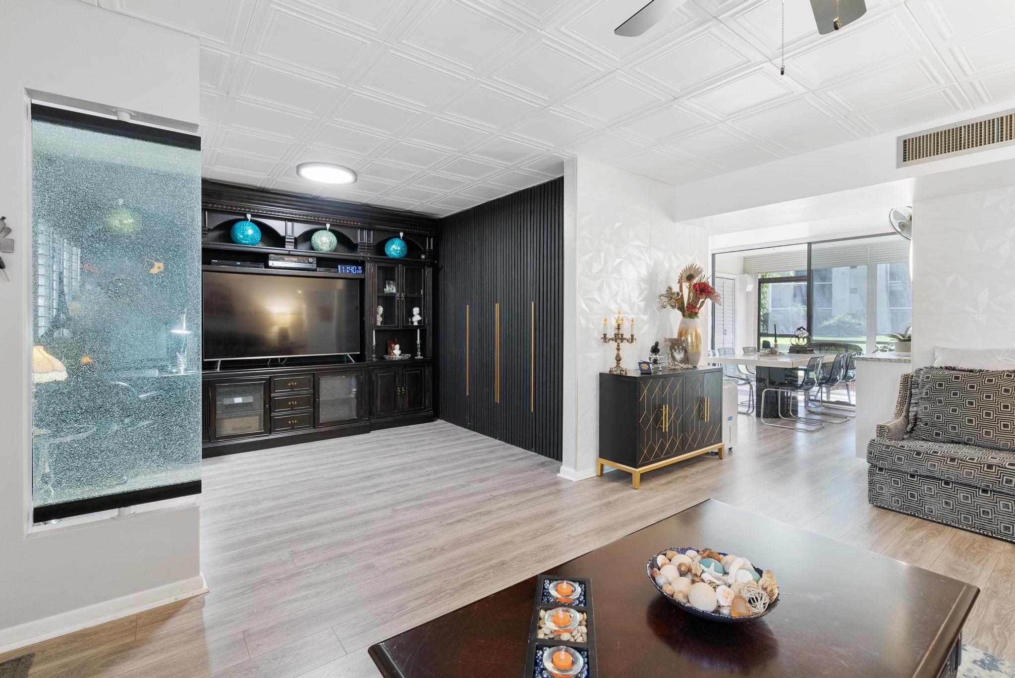 5220 E Las Verdes 118