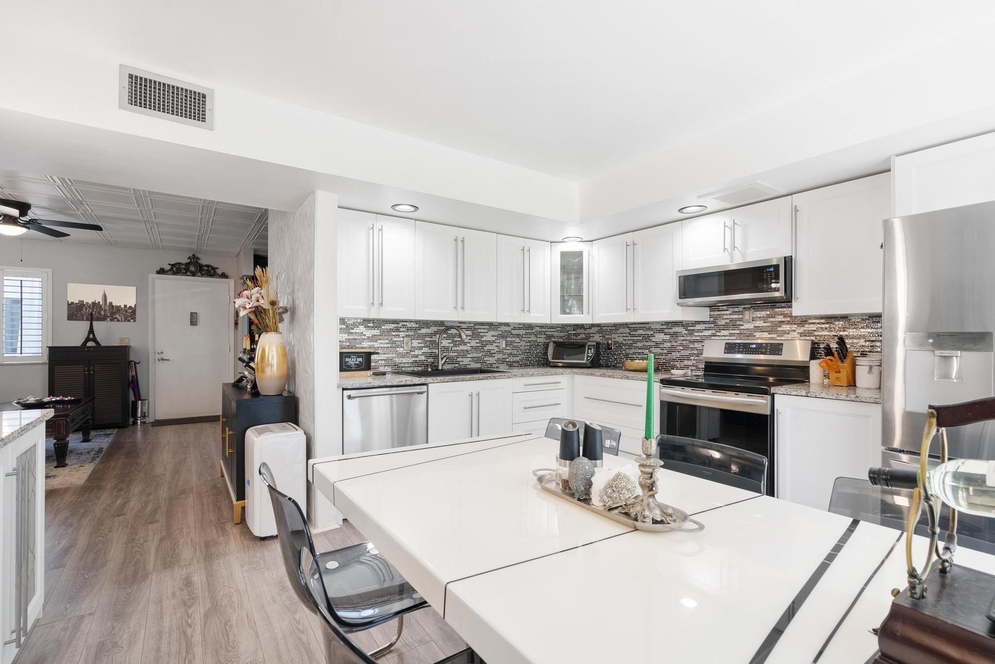 5220 E Las Verdes 118