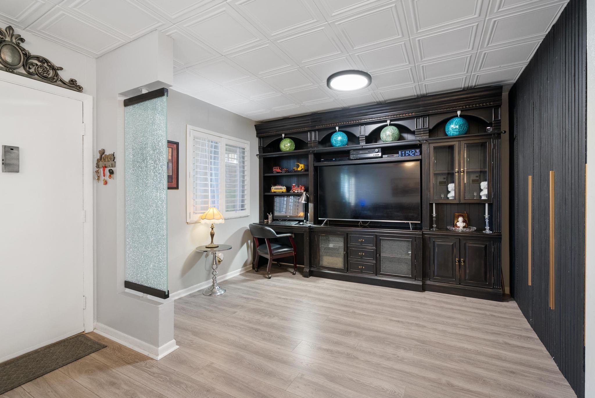 5220 E Las Verdes 118