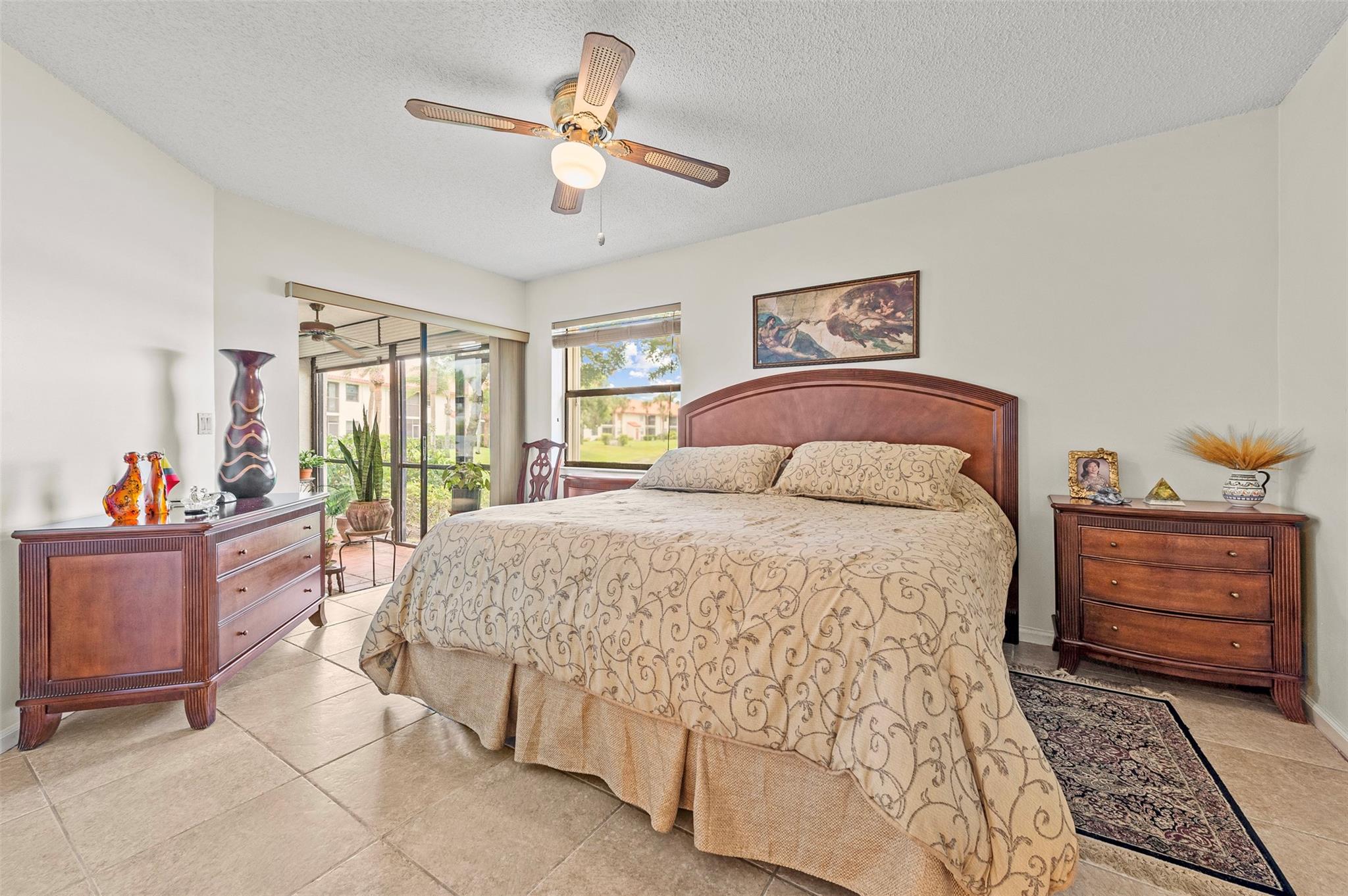 405 Liberty Ct 405