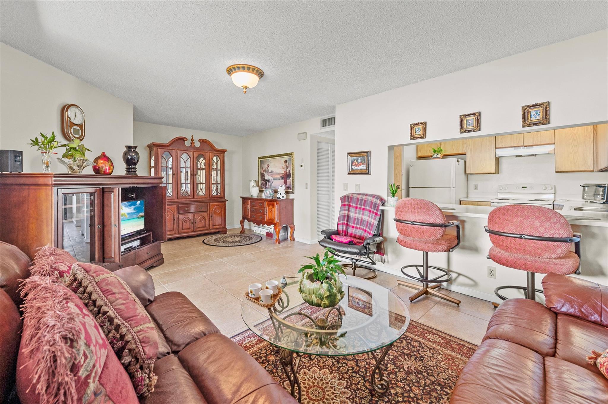405 Liberty Ct 405